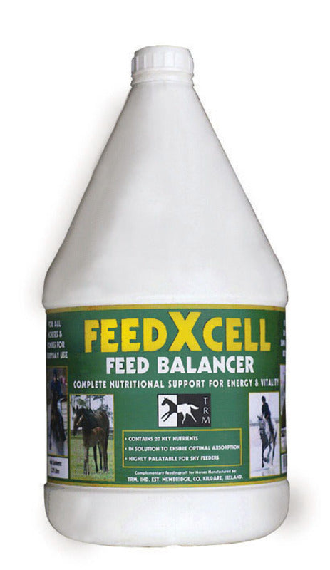 TRM FeedXcell 3,75 L + pumppu hevoselle