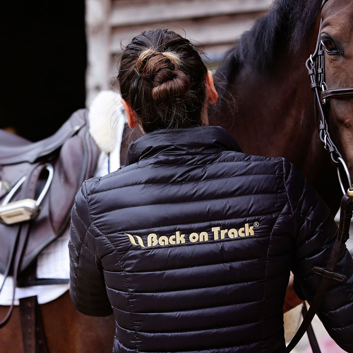Back on Track P4G Grace takki XXL, Logolla